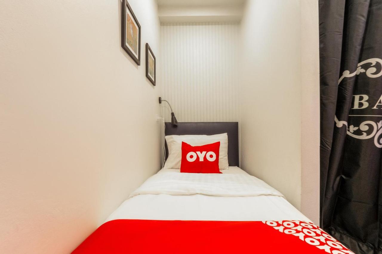 מלון בנגקוק Oyo 960 The Urban Age Deluxe מראה חיצוני תמונה